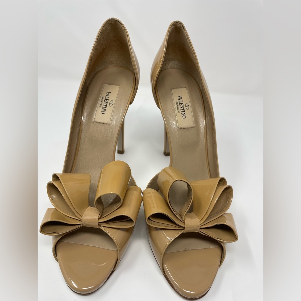 Valentino D'Orsay Pumps AUTH - Picture 3 of 7